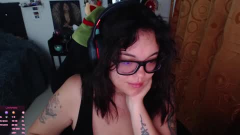 marcela2101 online show from 03-06-25, 09:36