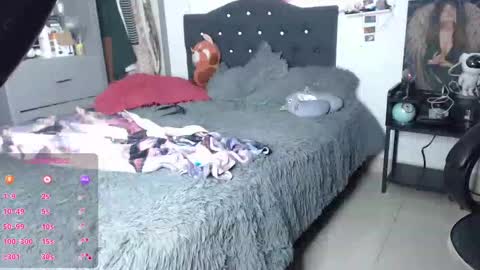 marcela2101 online show from 03-12-25, 06:29