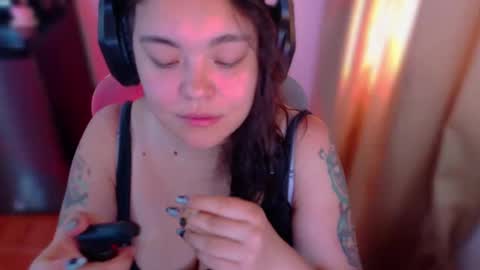 Snapshot of marcela2101s chatting on 10-13-25, 07:03 marcela2101s online show from 10-13-25, 07:03