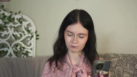 Snapshot of marceline_lu chatting on 02-14-26, 03:47 Marcelline online show from 02-14-26, 03:47