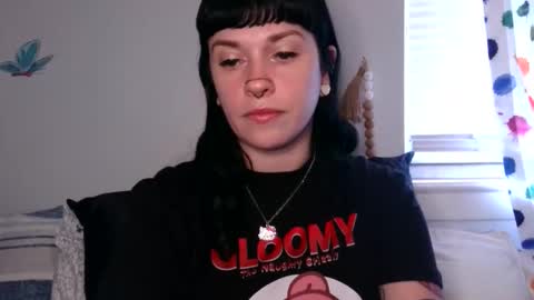 Snapshot of marcelinealtaria chatting on 12-17-25, 02:45 MarcelineAltaria online show from 12-17-25, 02:45