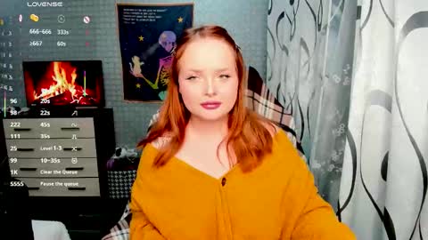 Snapshot of marcelinepeach chatting on 02-19-26, 08:27 Sara online show from 02-19-26, 08:27