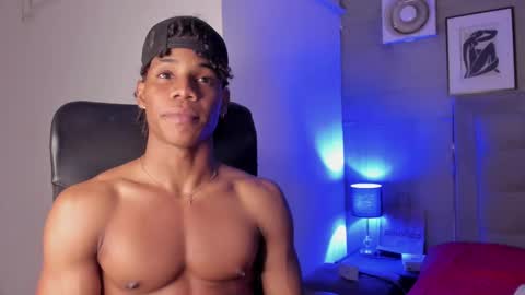 Snapshot of marcelo_dosantos77 chatting on 01-18-25, 06:56 MARCELO online show from 01-18-25, 06:56