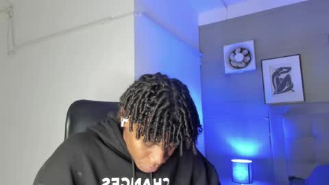 Snapshot of marcelo_dosantos77 chatting on 01-20-25, 09:56 MARCELO online show from 01-20-25, 09:56