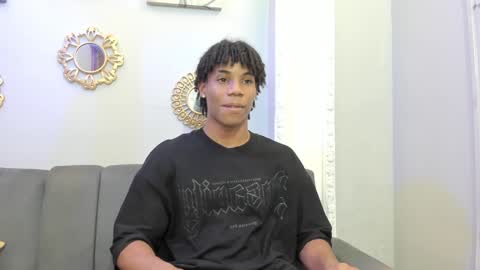 Snapshot of marcelo_dosantos77 chatting on 01-23-25, 03:58 MARCELO online show from 01-23-25, 03:58