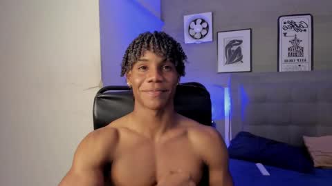 Snapshot of marcelo_dosantos77 chatting on 03-06-25, 03:02 MARCELO online show from 03-06-25, 03:02