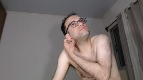 Snapshot of marcelsoltero chatting on 12-18-24, 04:42 marcnashio online show from 12-18-24, 04:42