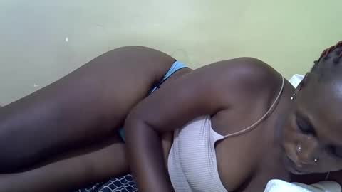 Snapshot of marciel_lovin chatting on 01-06-26, 06:00 marciel_lovin online show from 01-06-26, 06:00