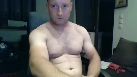 Snapshot of marcin19cm92 chatting on 06-01-26, 08:43 marcin19cm92 online show from 06-01-26, 08:43