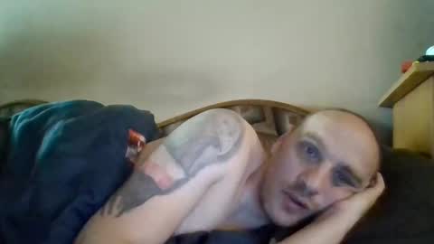 Martin Banas online show from 05-28-26, 04:21