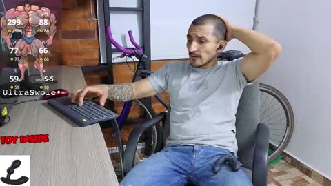 Marck  Independent model  online show from 09-15-25, 02:44