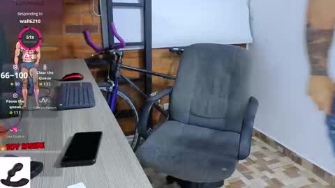 Marck  Independent model  online show from 10-18-25, 01:30