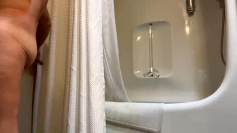 Snapshot of marclucmarc chatting on 03-12-25, 02:20 MLM online show from 03-12-25, 02:20