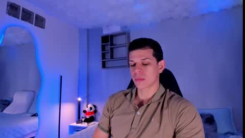 Marco Sullivan online show from 12-14-25, 01:49