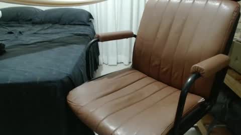 Snapshot of marcoteles2 chatting on 03-10-26, 03:06 marcoteles online show from 03-10-26, 03:06