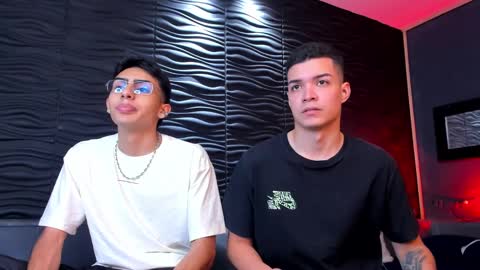 Snapshot of marcoyethan chatting on 12-27-24, 08:35 Marco and Ethan online show from 12-27-24, 08:35