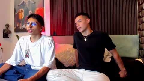 Snapshot of marcoyethan chatting on 12-27-24, 09:11 Marco and Ethan online show from 12-27-24, 09:11