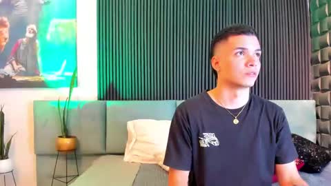 Snapshot of marcoyethan chatting on 12-31-24, 06:24 Marco and Ethan online show from 12-31-24, 06:24