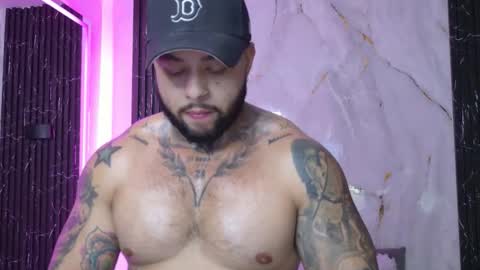 Snapshot of marcus_fit1 chatting on 05-27-26, 07:11 Marcus online show from 05-27-26, 07:11