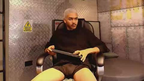 Marcus online show from 09-26-25, 04:16