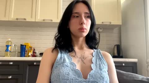 Isabella online show from 07-25-26, 02:03