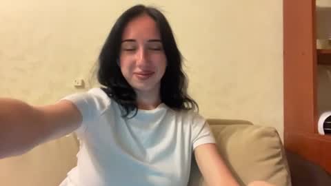 Isabella online show from 07-28-26, 08:52