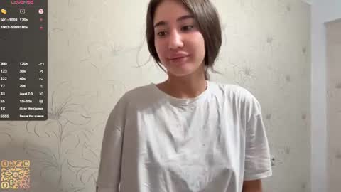 Emily online show from 07-25-26, 03:04
