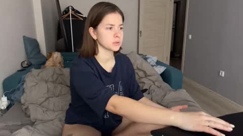 Alex and Jane online show from 04-22-26, 07:00