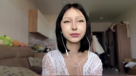 Nikki online show from 04-28-26, 10:31