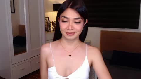 Marga Williams online show from 11-05-25, 08:14