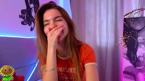 Snapshot of margiedavidson chatting on 03-04-26, 08:31 Call me Margie33 online show from 03-04-26, 08:31