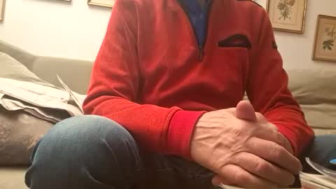 Snapshot of marginalie chatting on 10-29-25, 05:36 marginalie online show from 10-29-25, 05:36