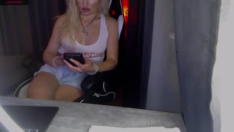 Margoo online show from 11-27-25, 04:47