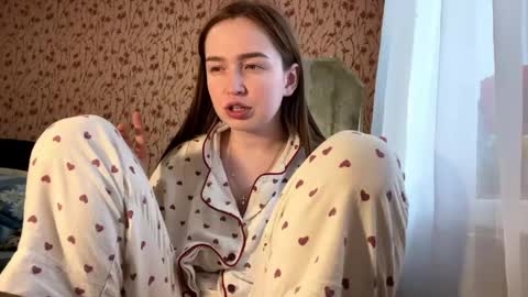 Chloe online show from 04-26-26, 11:30