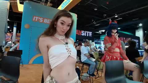   online show from 04-12-26, 06:24