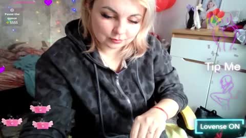 Mari online show from 03-07-25, 09:51