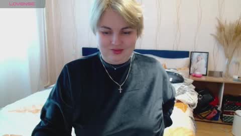 Snapshot of mari_77777 chatting on 02-04-26, 06:30 Mari online show from 02-04-26, 06:30