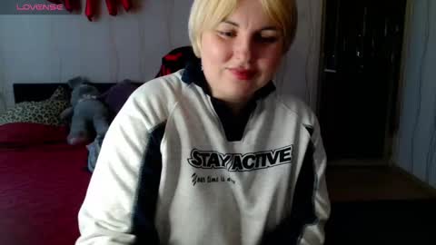 Snapshot of mari_77777 chatting on 02-27-26, 06:02 Mari online show from 02-27-26, 06:02