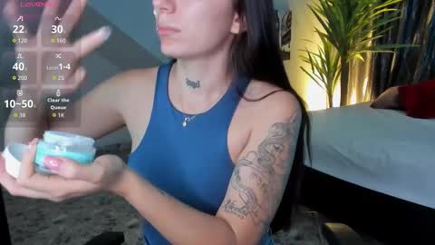 Snapshot of mari_salgado chatting on 09-21-25, 12:51 mari_salgado online show from 09-21-25, 12:51