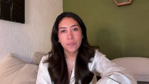 Snapshot of maria_027 chatting on 07-22-26, 04:37 Maria online show from 07-22-26, 04:37