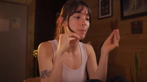 Alfonsina online show from 10-26-25, 10:58