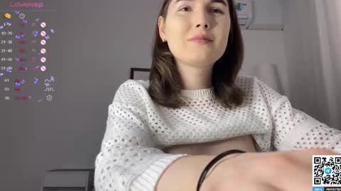 Snapshot of maria_bowie chatting on 12-20-24, 11:54 Maria online show from 12-20-24, 11:54