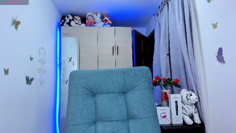 Maria camila online show from 06-20-26, 02:14