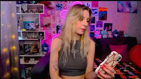 Maria online show from 02-13-25, 04:00