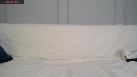 Snapshot of maria_kai chatting on 10-30-25, 01:45 Maria online show from 10-30-25, 01:45