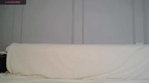 Snapshot of maria_kai chatting on 11-05-25, 02:17 Maria online show from 11-05-25, 02:17