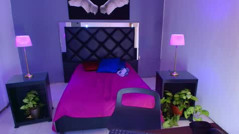 Snapshot of mariaa_9 chatting on 01-31-25, 09:05 MARIA online show from 01-31-25, 09:05