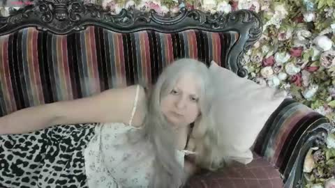 Maria online show from 07-10-26, 07:27