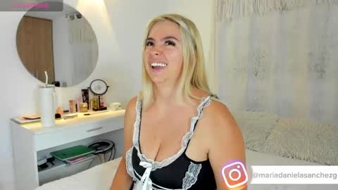 mariadanielasanchez online show from 09-27-25, 12:59