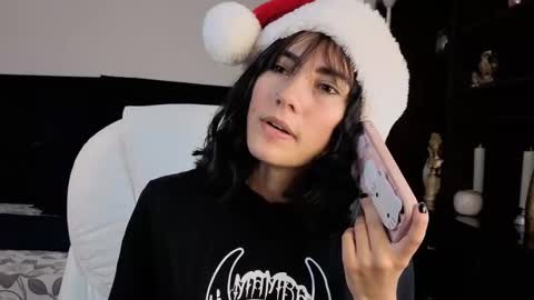 Maria online show from 11-09-25, 07:34